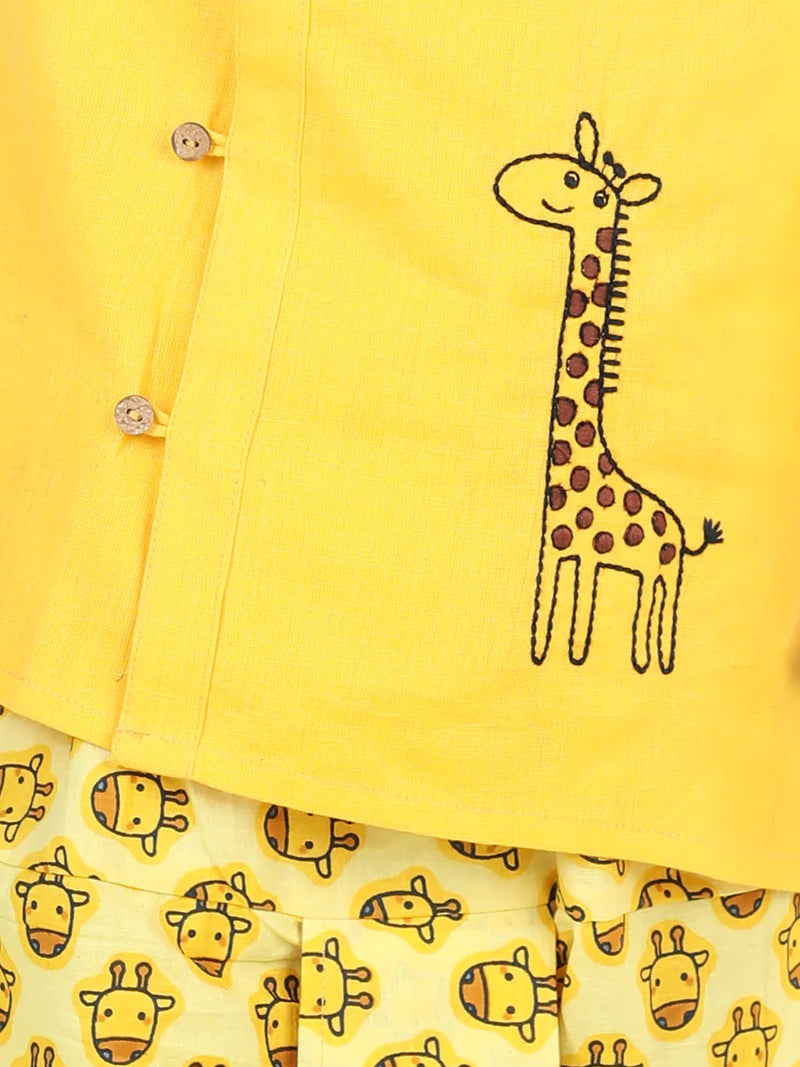 BownBee Cotton Full Sleeves Giraffe Embroidery Kurta with Printed Kurta Dhoti Set - Yellow