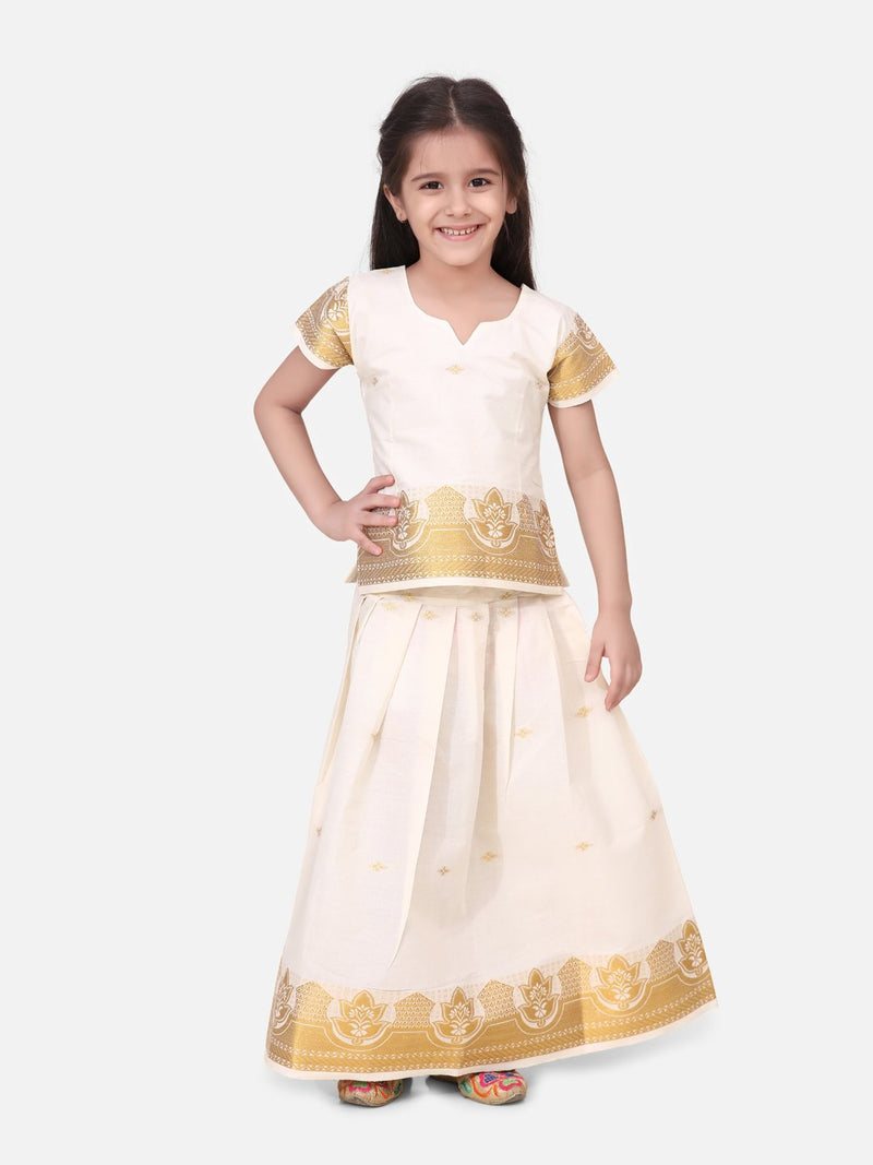BownBee GirlsHalf Sleeve South Indian Pavda Pattu Lehenga- White