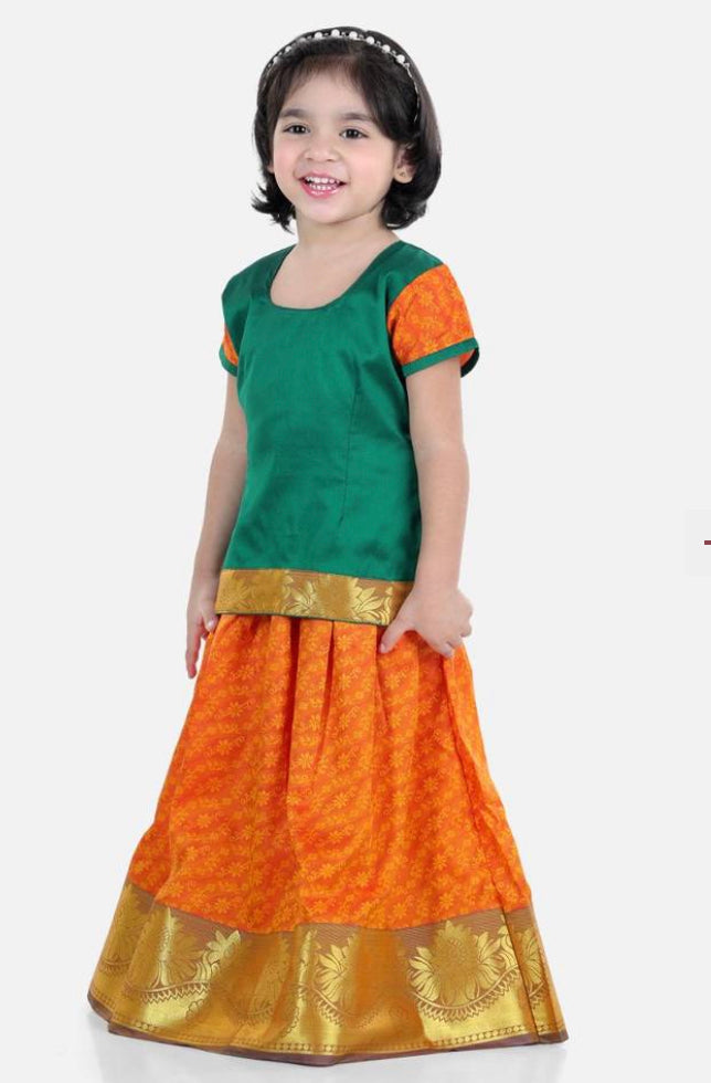 Girls Half Sleeve South Indian Pavda Pattu Lehenga - Green
